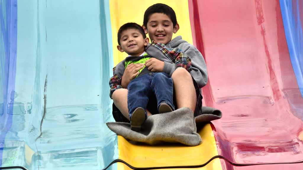 https://www.freedomfair.com/wp-content/uploads/2017/01/County-Fair-Kids-Day4.jpg